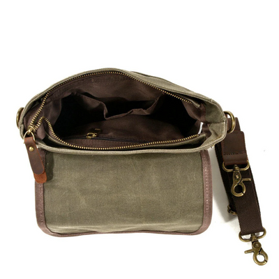 Beanie | Lightweight Vintage Crossbody Bag